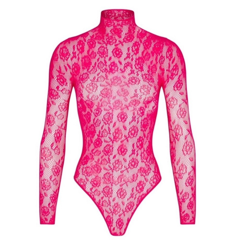 BNWT! SKIMS, WARP KNIT LACE BODYSUIT IN PUNCH / XXS-S, SOLD OUT! 😻💖 - Picture 3 of 7
